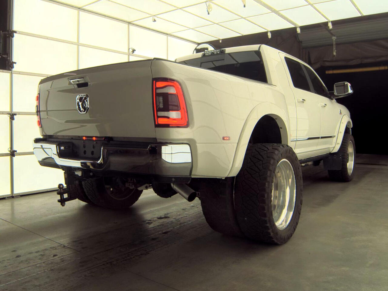 RAM 3500 Limited Mega Cab 4WD DRW 2020