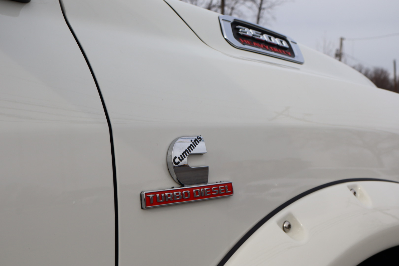 RAM 3500 Limited Mega Cab 4WD DRW 2020