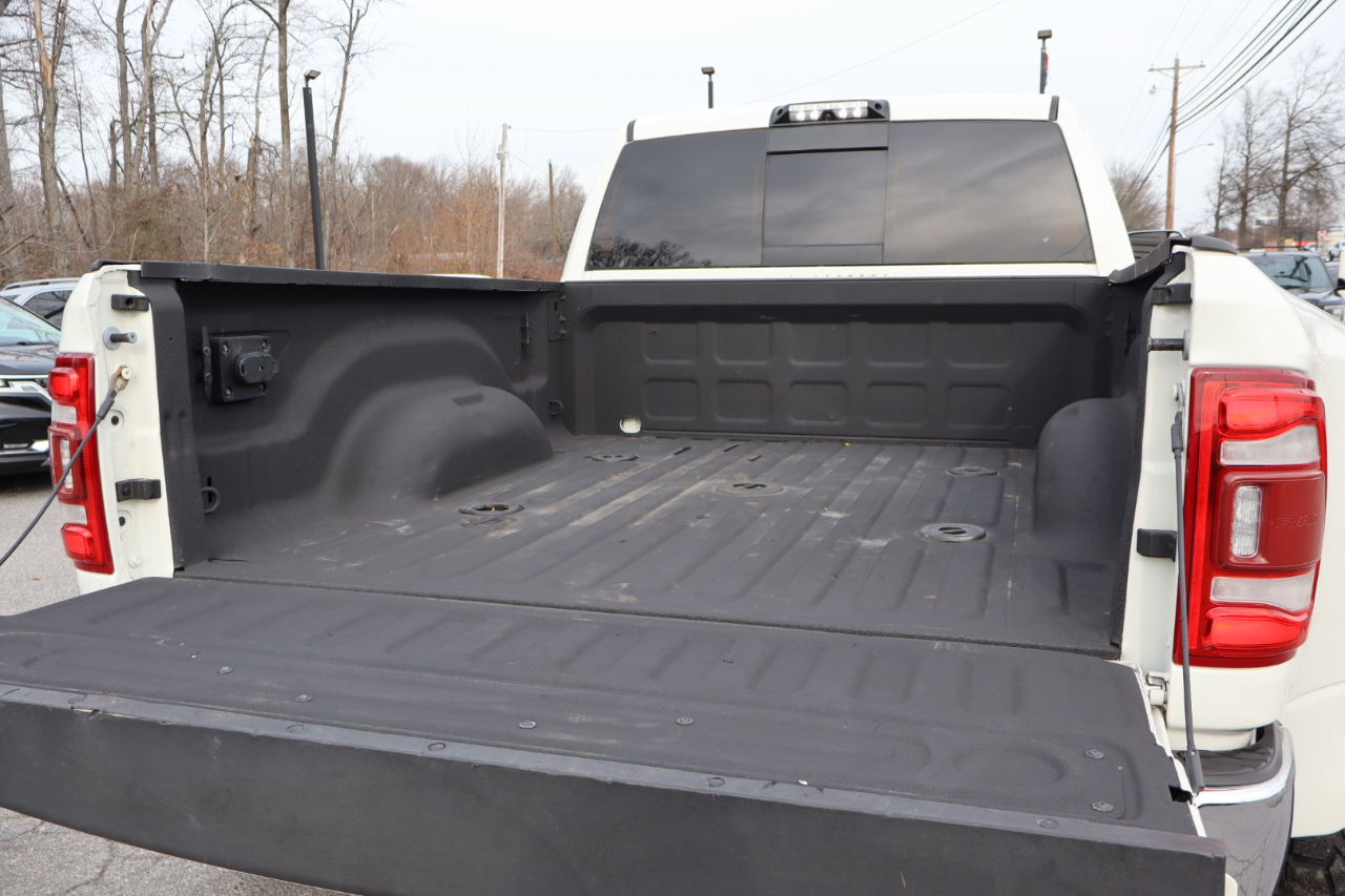 RAM 3500 Limited Mega Cab 4WD DRW 2020