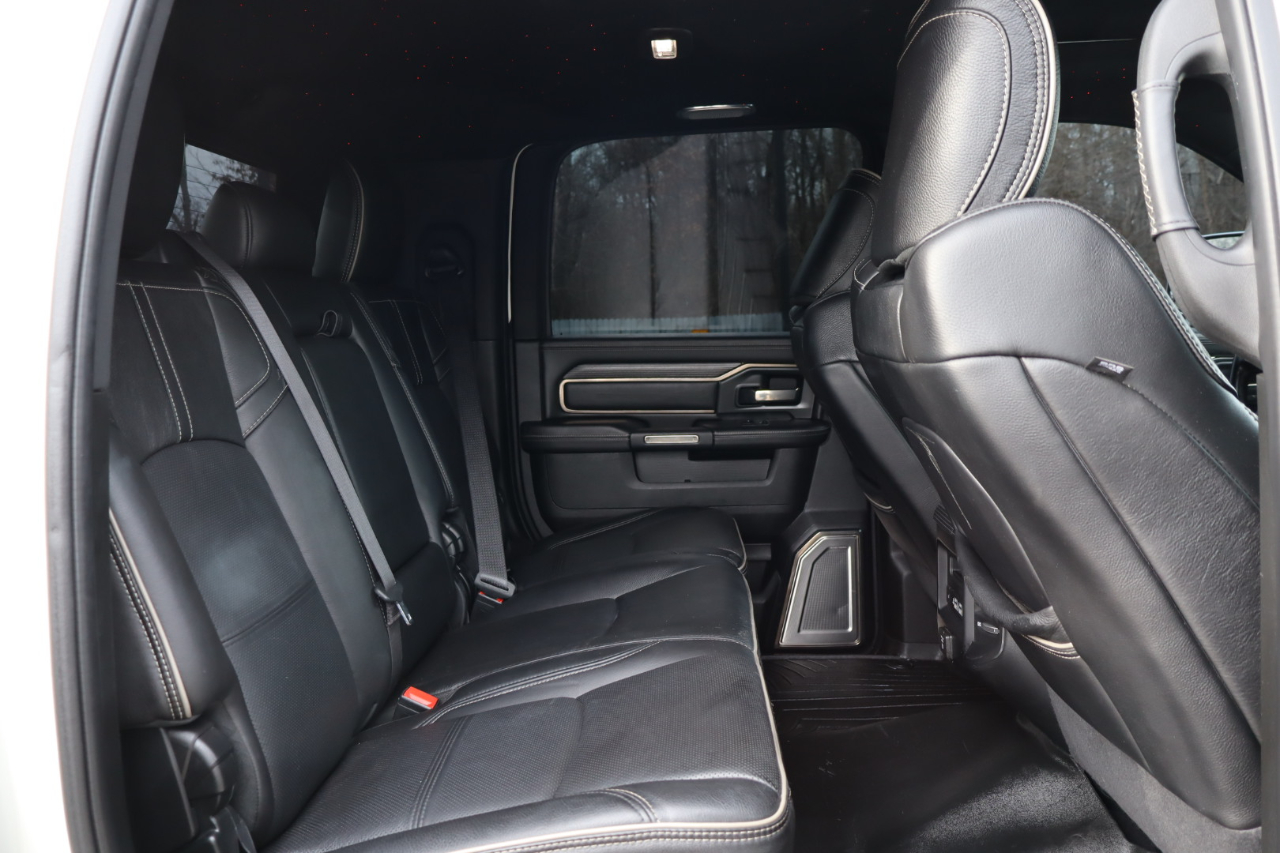 RAM 3500 Limited Mega Cab 4WD DRW 2020