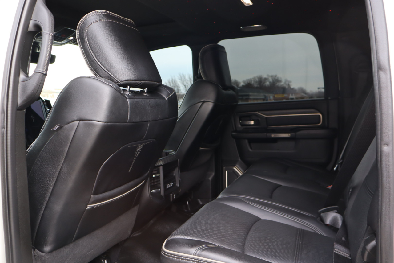 RAM 3500 Limited Mega Cab 4WD DRW 2020