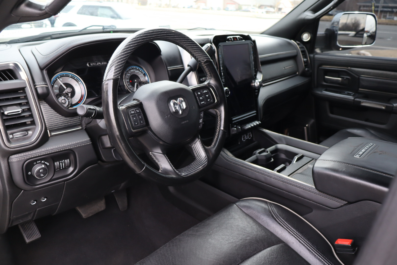 RAM 3500 Limited Mega Cab 4WD DRW 2020