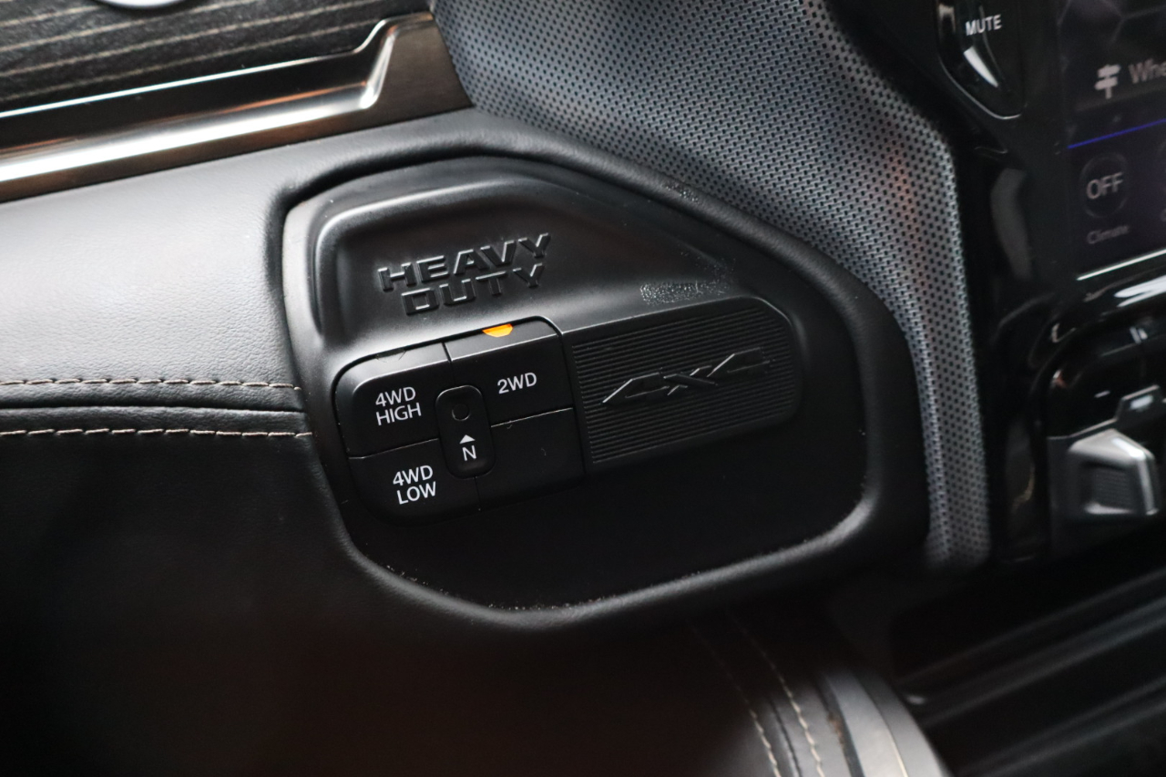 RAM 3500 Limited Mega Cab 4WD DRW 2020