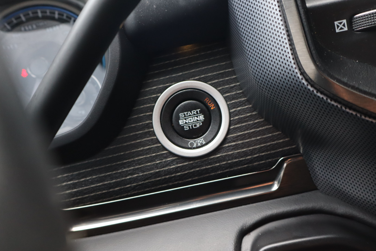 RAM 3500 Limited Mega Cab 4WD DRW 2020