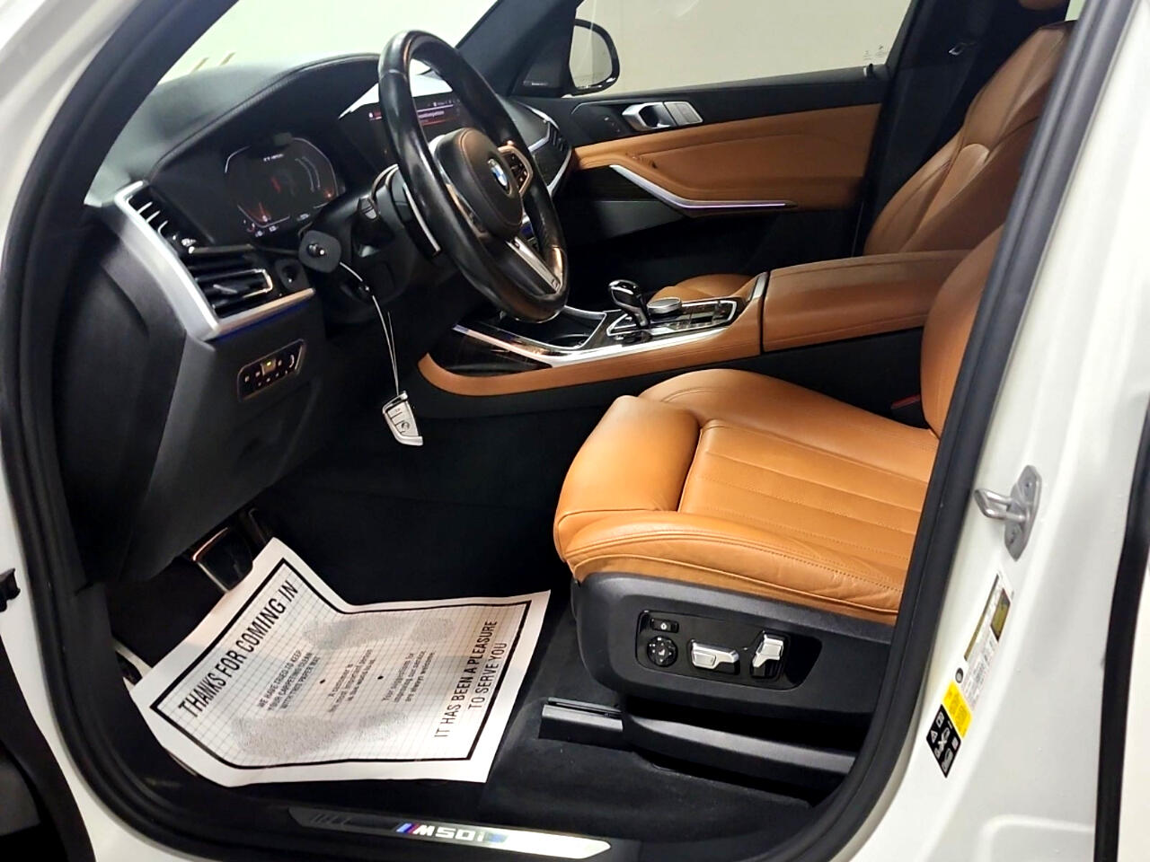 BMW X7 M50i Sports Activity Vehicle 2021