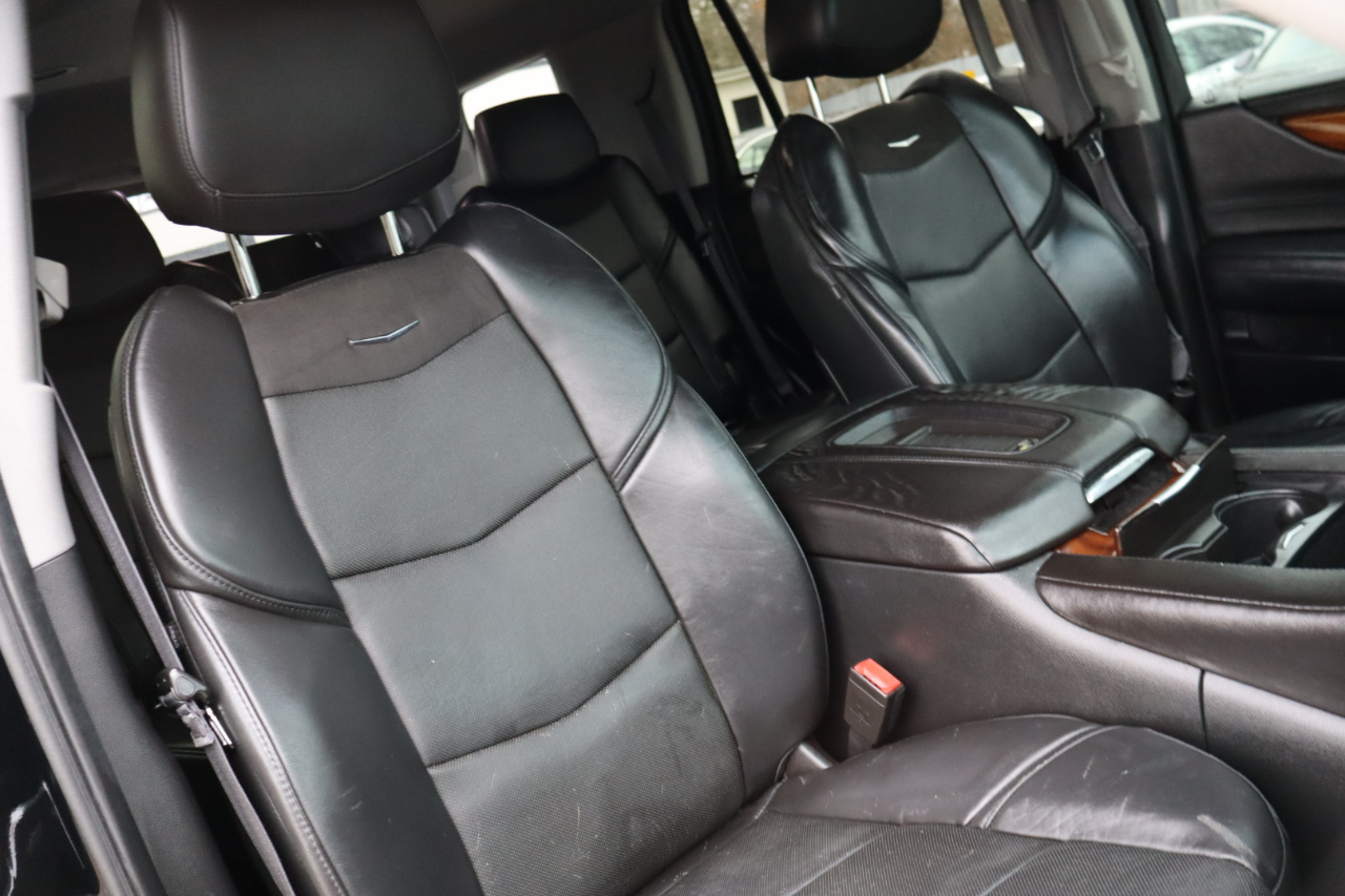 Cadillac Escalade 4WD 4dr Premium Luxury 2015