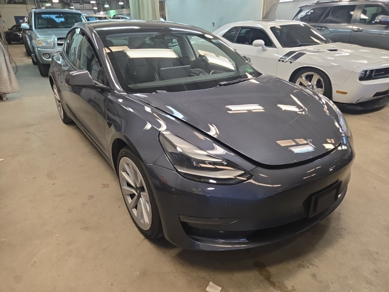 Tesla Model 3 Long Range 4D Sedan RWD 2022