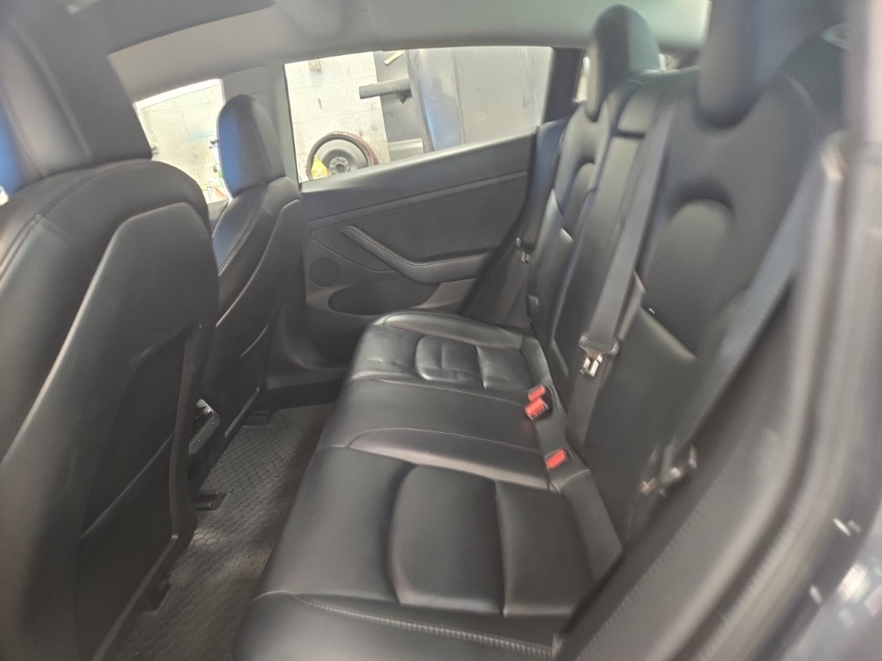 Tesla Model 3 Long Range 4D Sedan RWD 2022