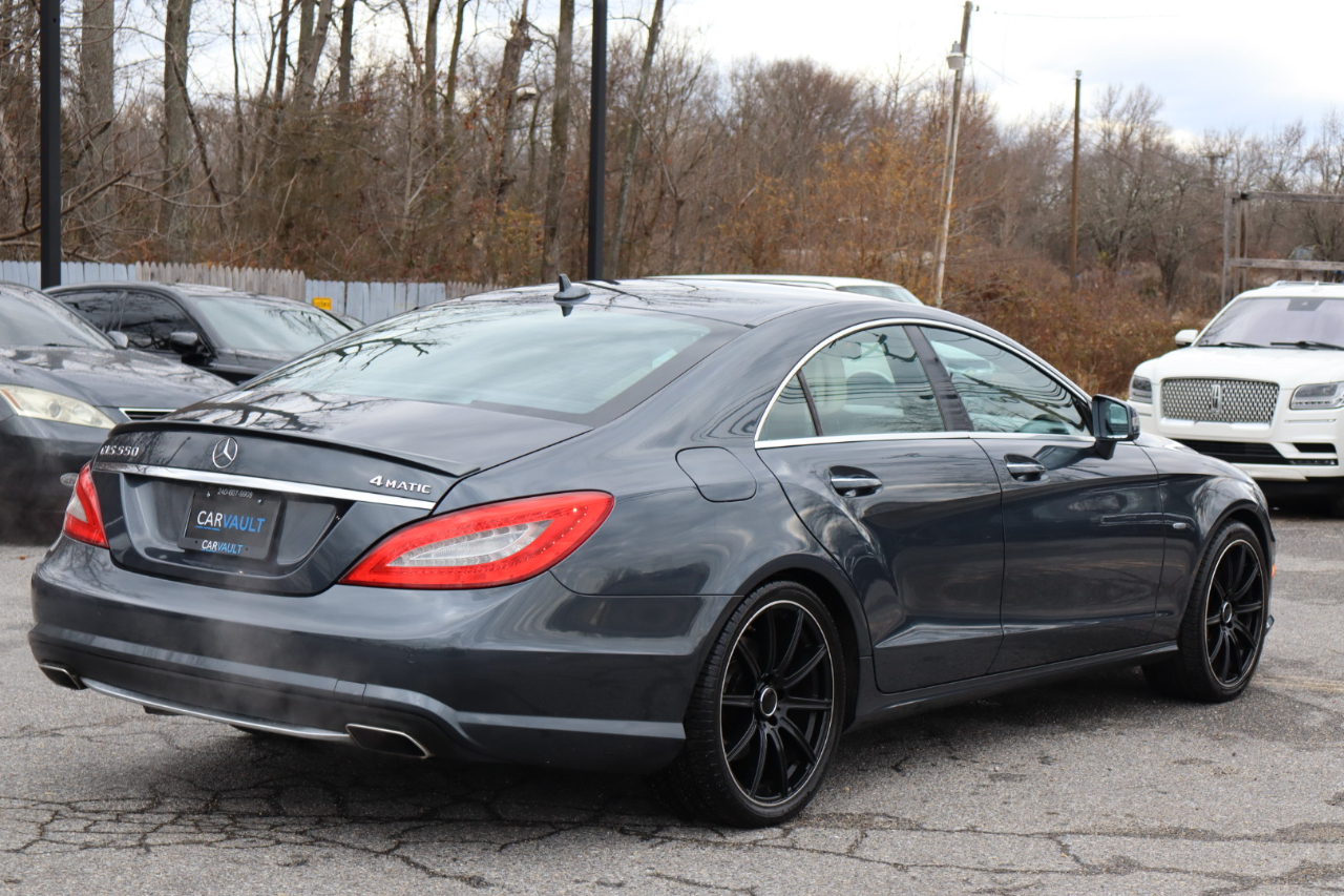 Mercedes-Benz CLS-Class  2012