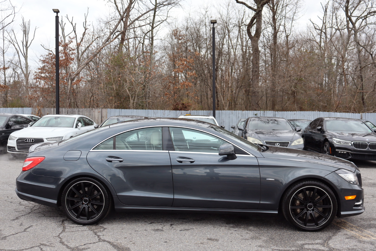 Mercedes-Benz CLS-Class  2012