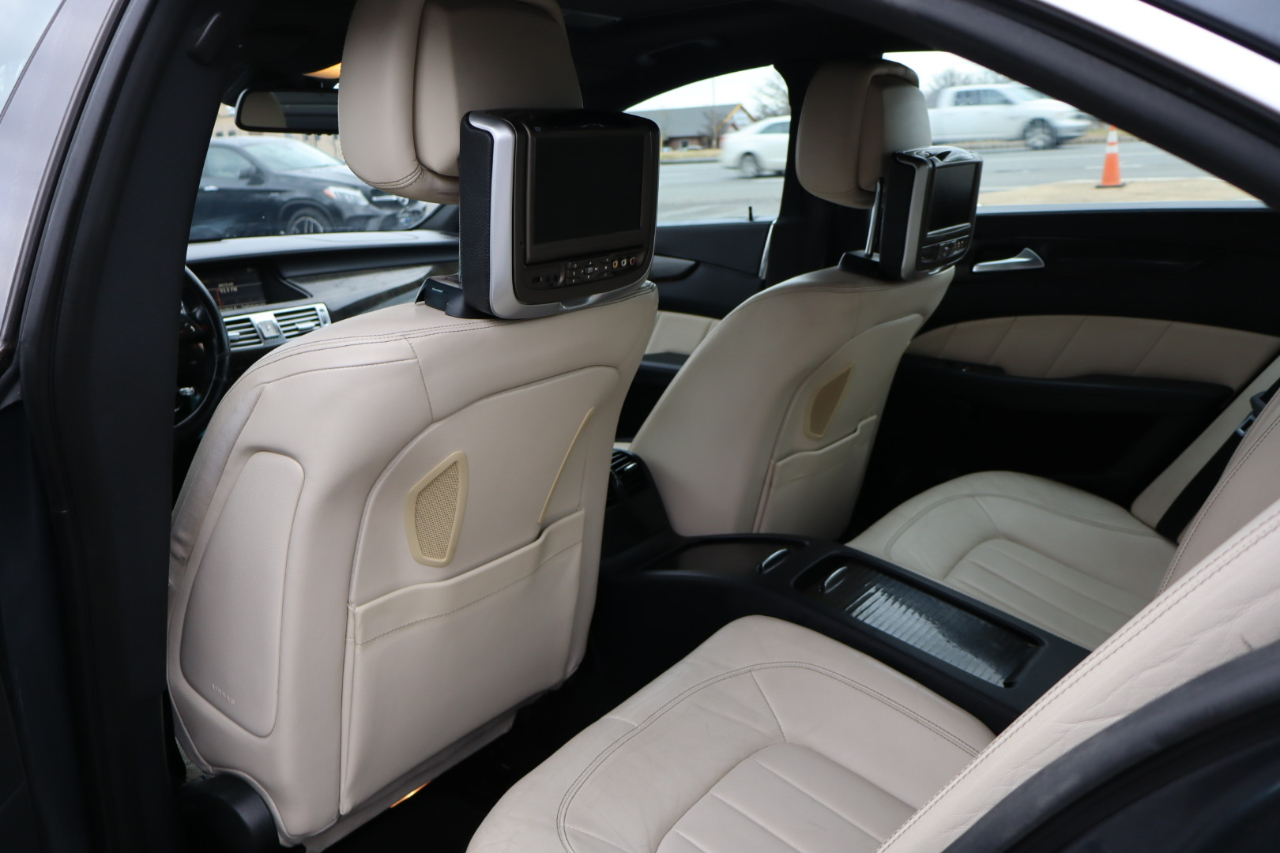 Mercedes-Benz CLS-Class  2012