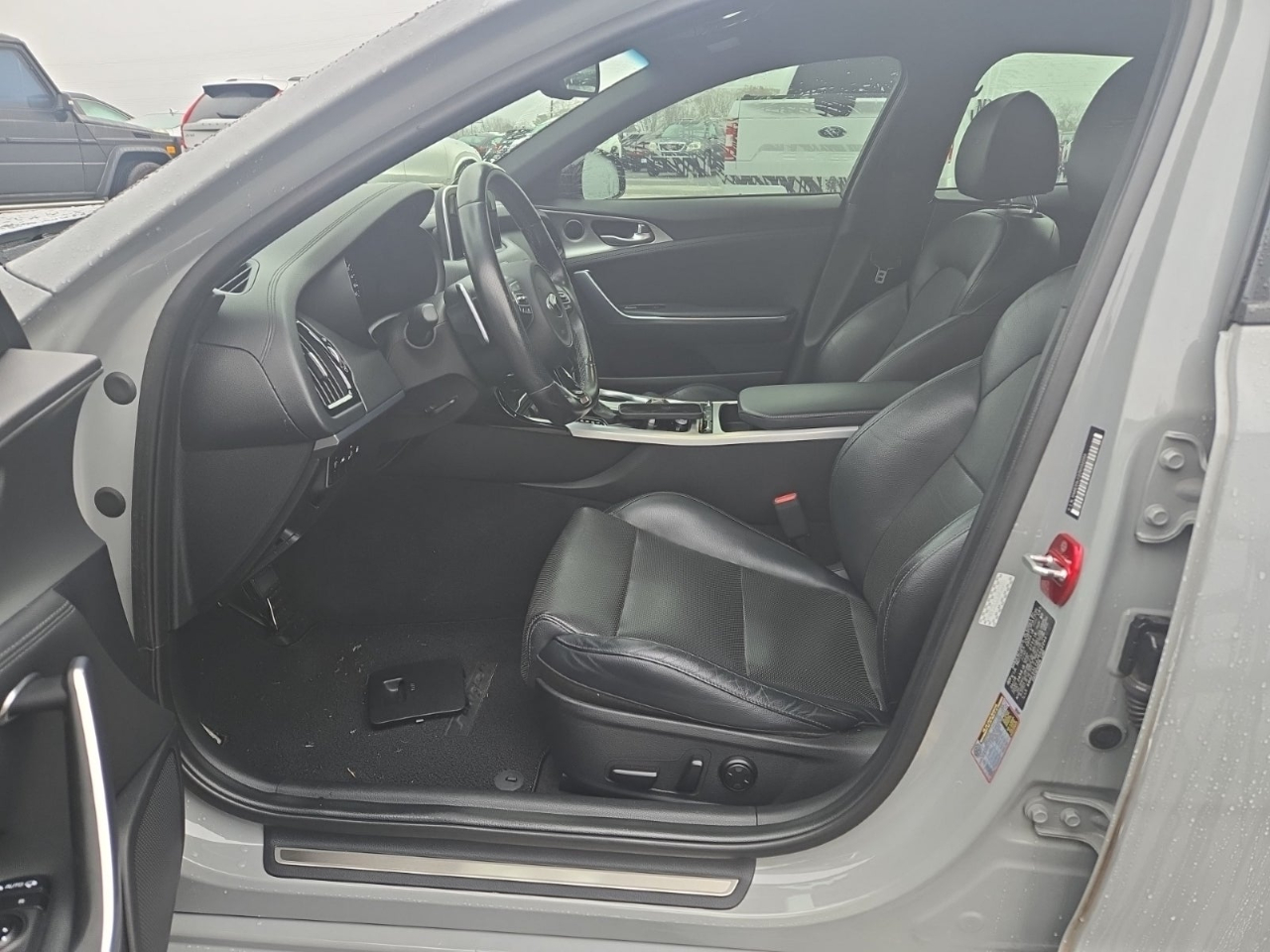 2018 Kia Stinger GT's photo