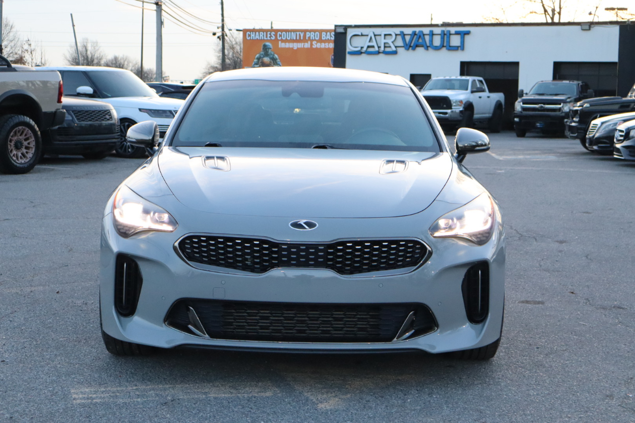 2018 Kia Stinger GT's photo