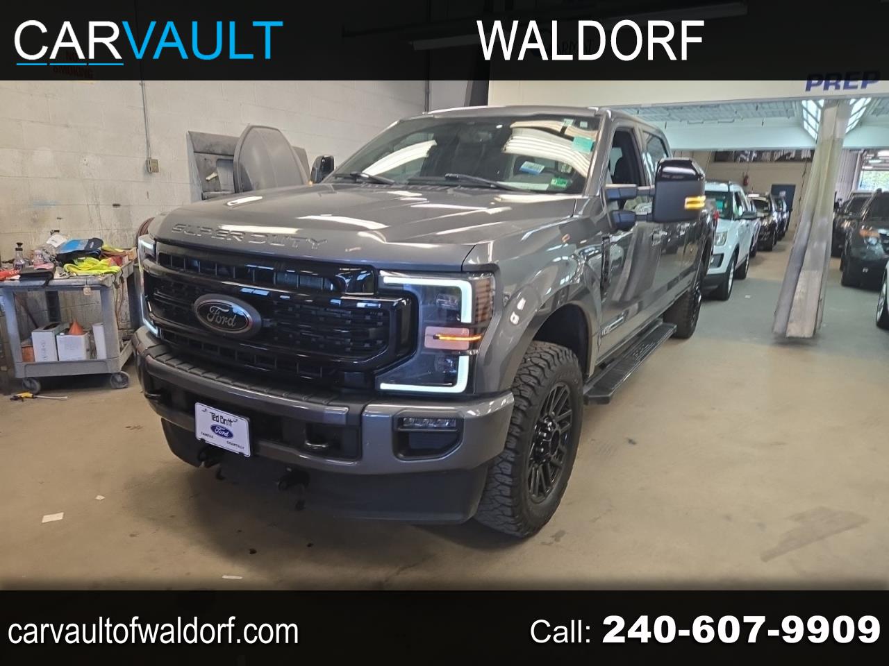 Ford F-350 SD Lariat Crew Cab Long Bed 4WD 2022