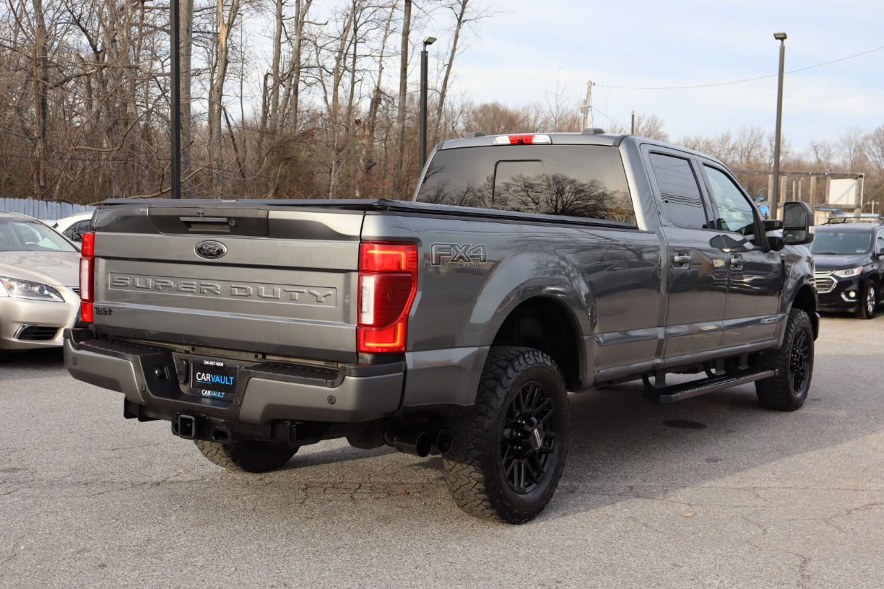 Ford F-350 SD Lariat Crew Cab Long Bed 4WD 2022