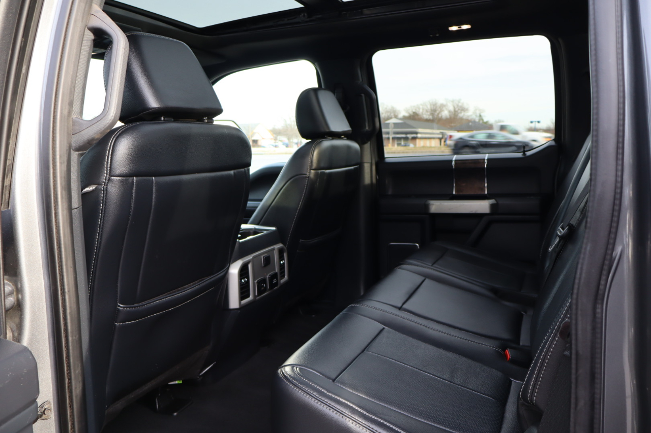 Ford F-350 SD Lariat Crew Cab Long Bed 4WD 2022