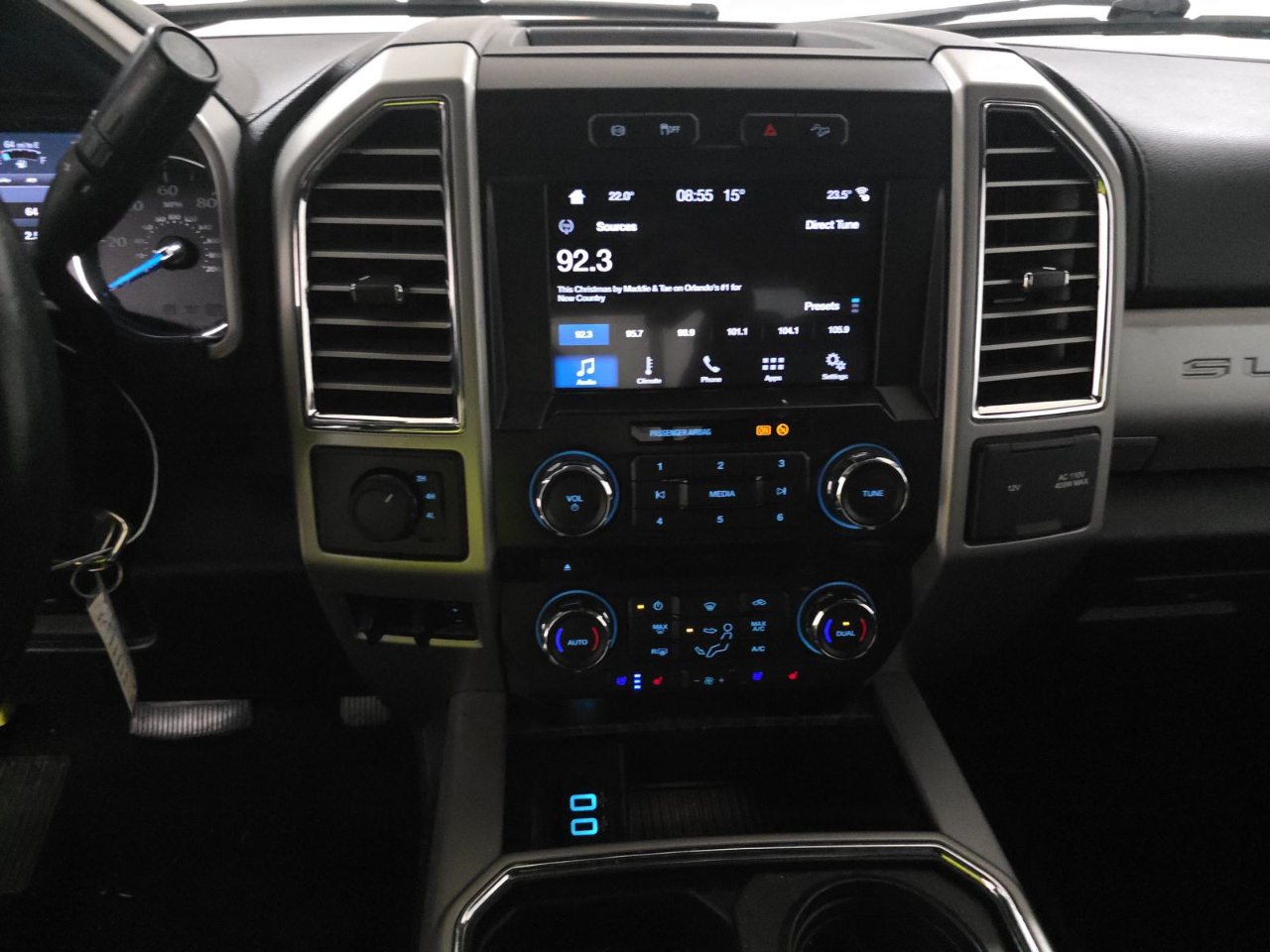 Ford F-450 SD Lariat Crew Cab DRW 4WD 2017