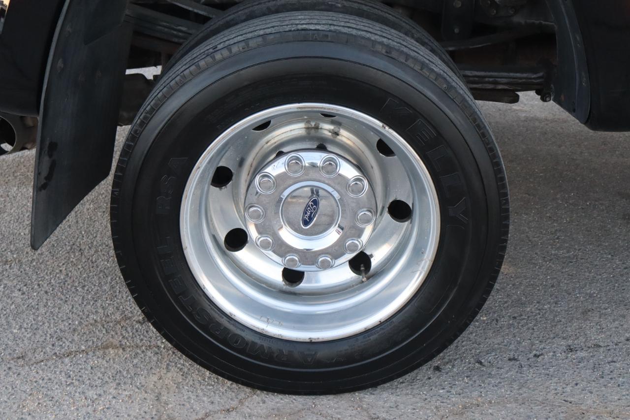 Ford F-450 SD Lariat Crew Cab DRW 4WD 2017