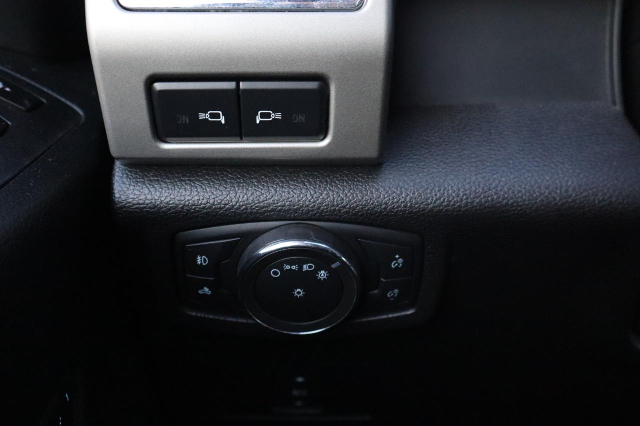 Ford F-450 SD Lariat Crew Cab DRW 4WD 2017