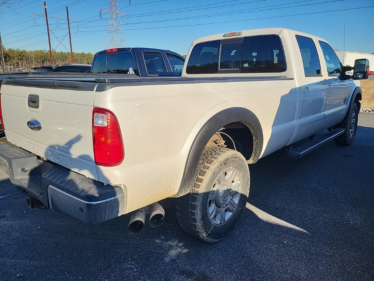 Ford F-350 SD Lariat Crew Cab 4WD 2016