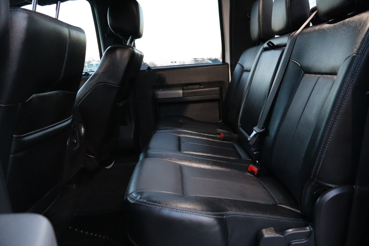 Ford F-350 SD Lariat Crew Cab 4WD 2016