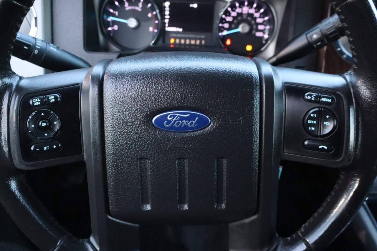 Ford F-350 SD Lariat Crew Cab 4WD 2016