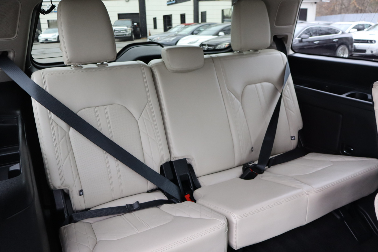 Ford Expedition 4WD 4dr Platinum 2018