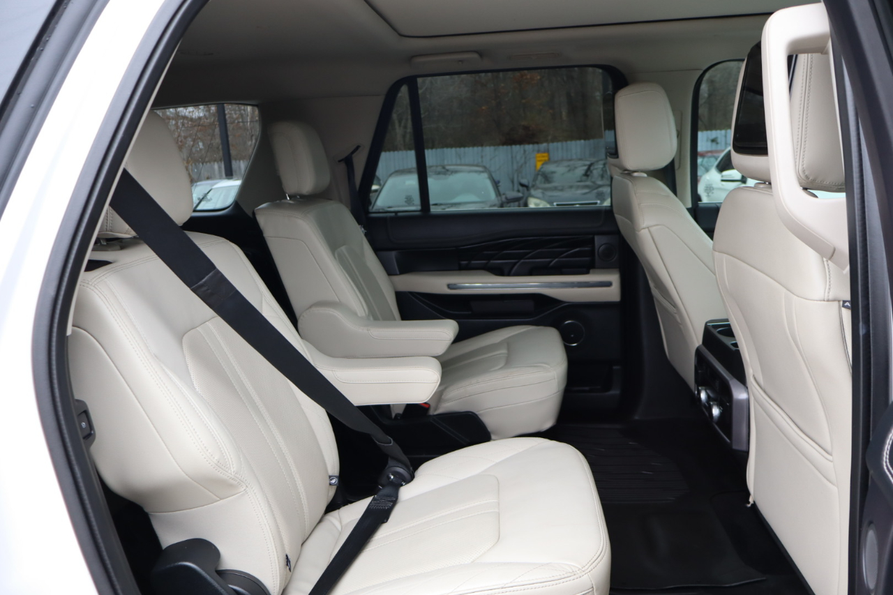 Ford Expedition 4WD 4dr Platinum 2018