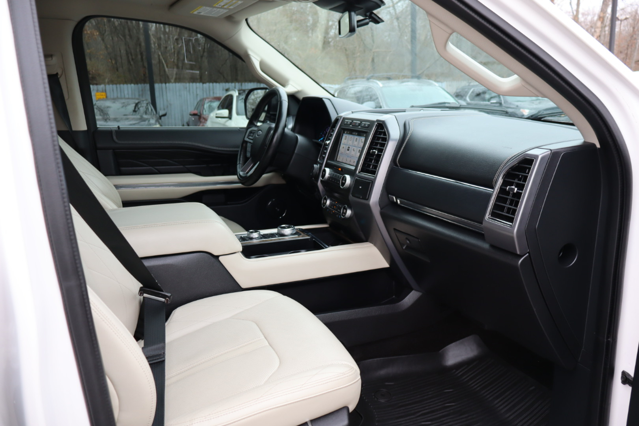 Ford Expedition 4WD 4dr Platinum 2018