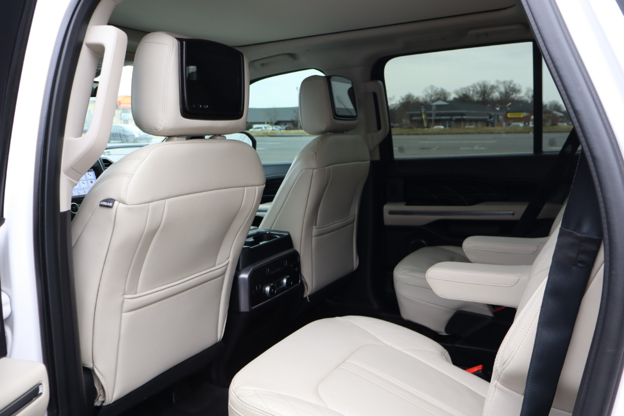 Ford Expedition 4WD 4dr Platinum 2018