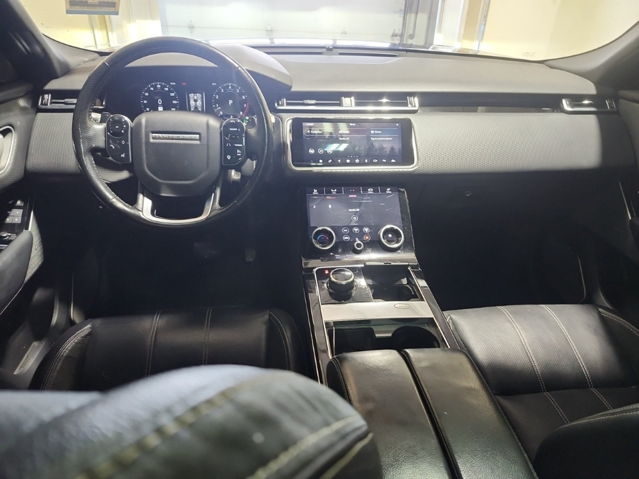 Land Rover Range Rover Velar  2018