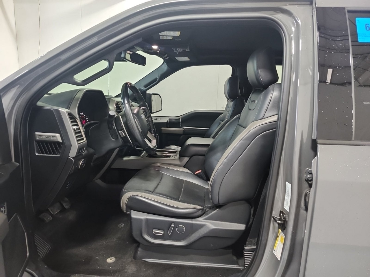 Ford F-150 Raptor SuperCrew 4WD 2018