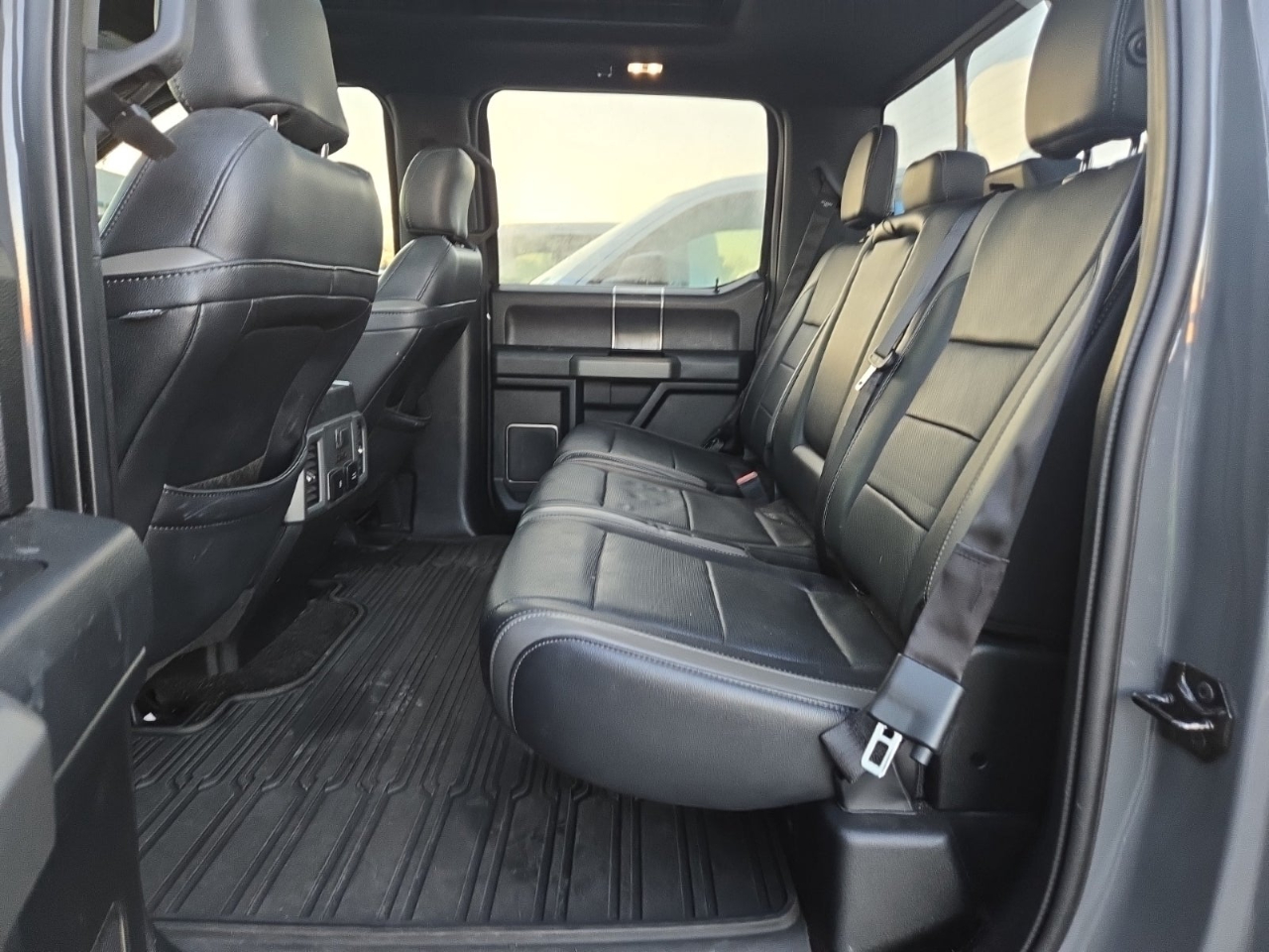 Ford F-150 Raptor SuperCrew 4WD 2018