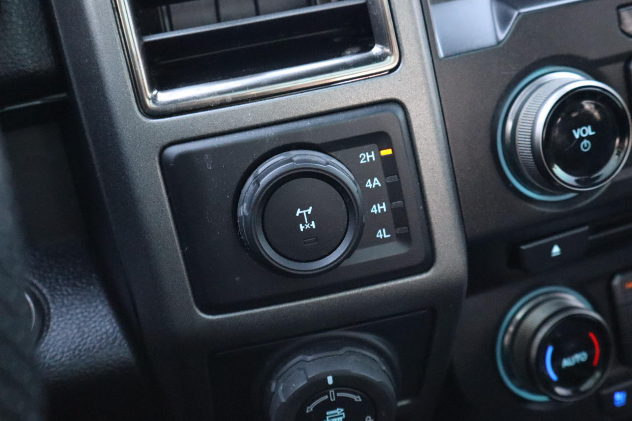 Ford F-150 Raptor SuperCrew 4WD 2018