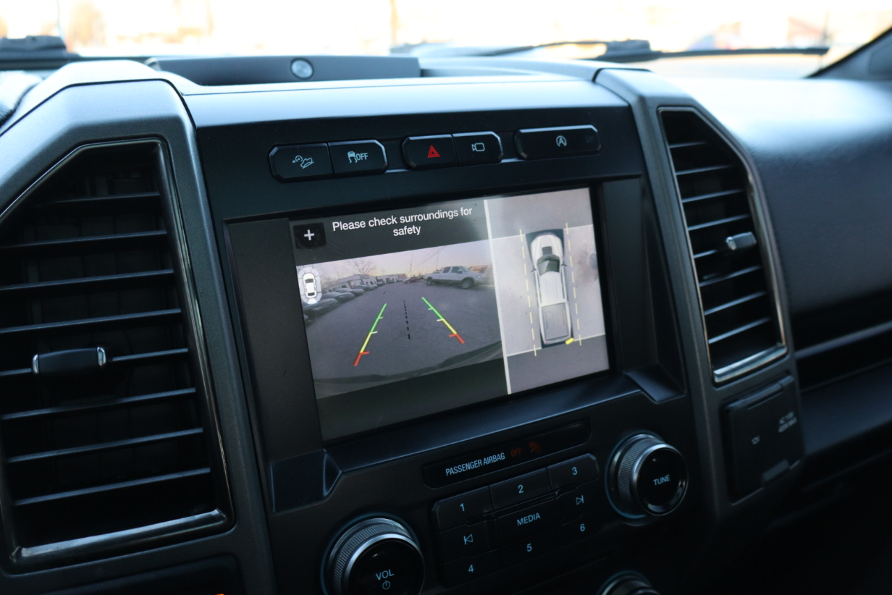 Ford F-150 Raptor SuperCrew 4WD 2018