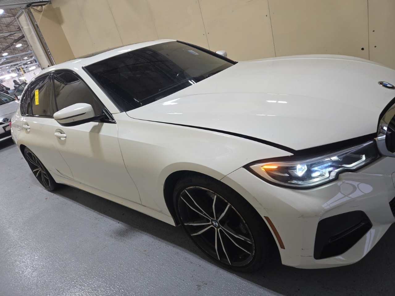 BMW 3-Series 330i xDrive 2019