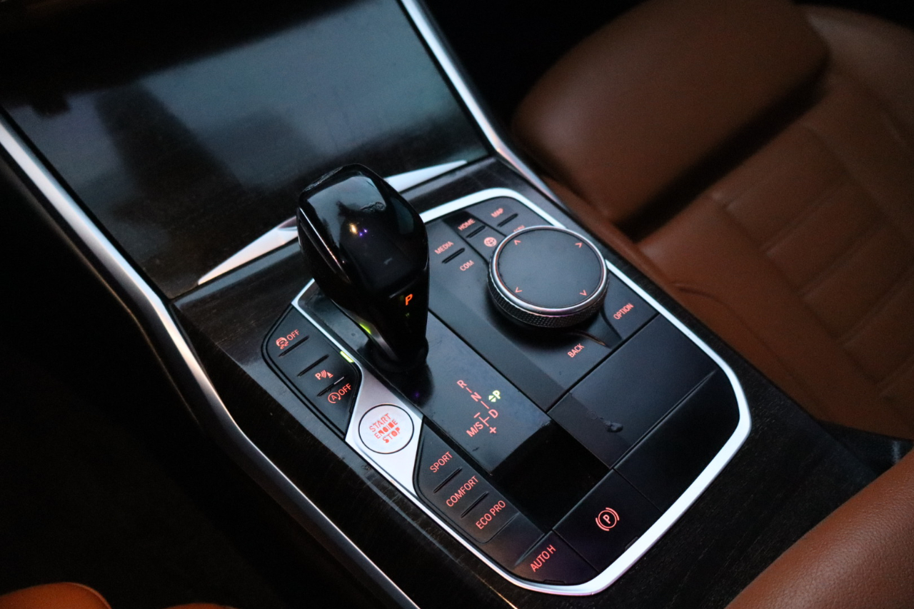 BMW 3-Series 330i xDrive 2019