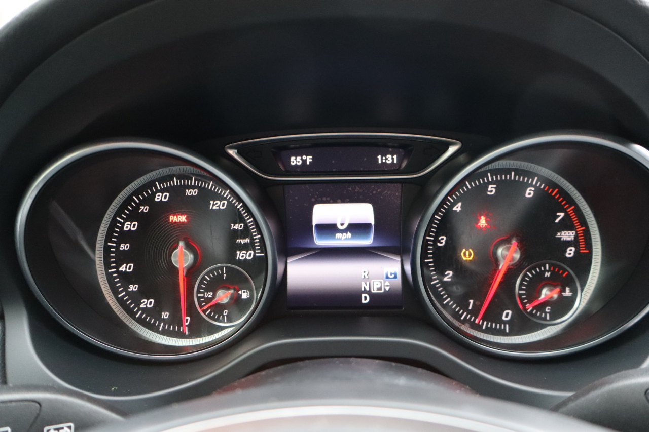 Mercedes-Benz GLA-Class  2015