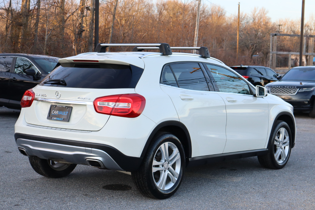 Mercedes-Benz GLA-Class  2015