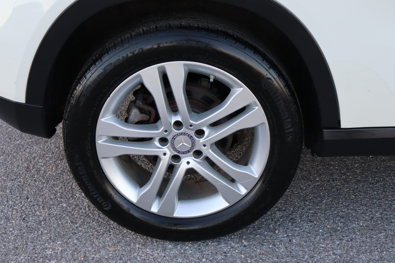 Mercedes-Benz GLA-Class  2015