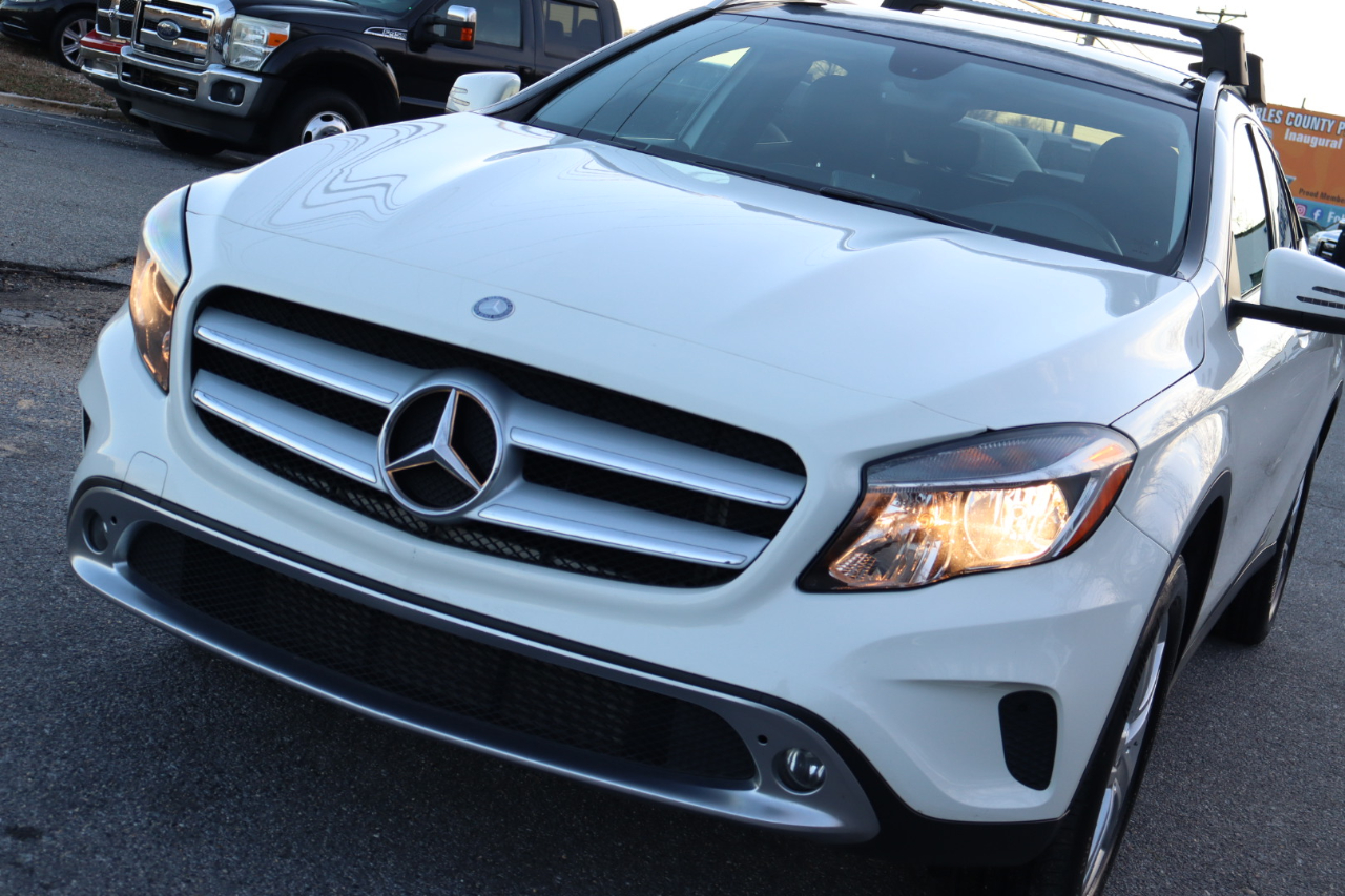 Mercedes-Benz GLA-Class  2015