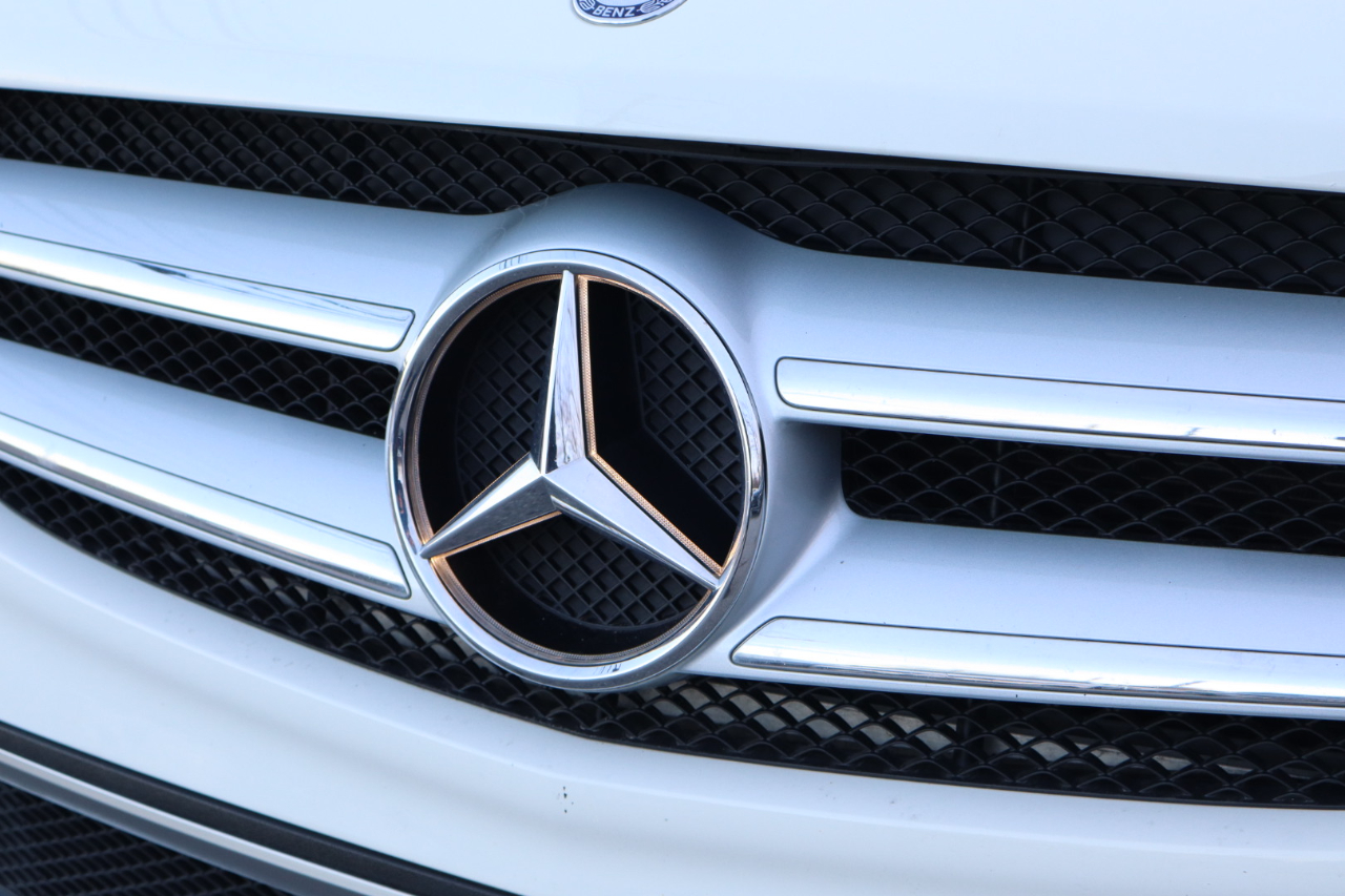 Mercedes-Benz GLA-Class  2015