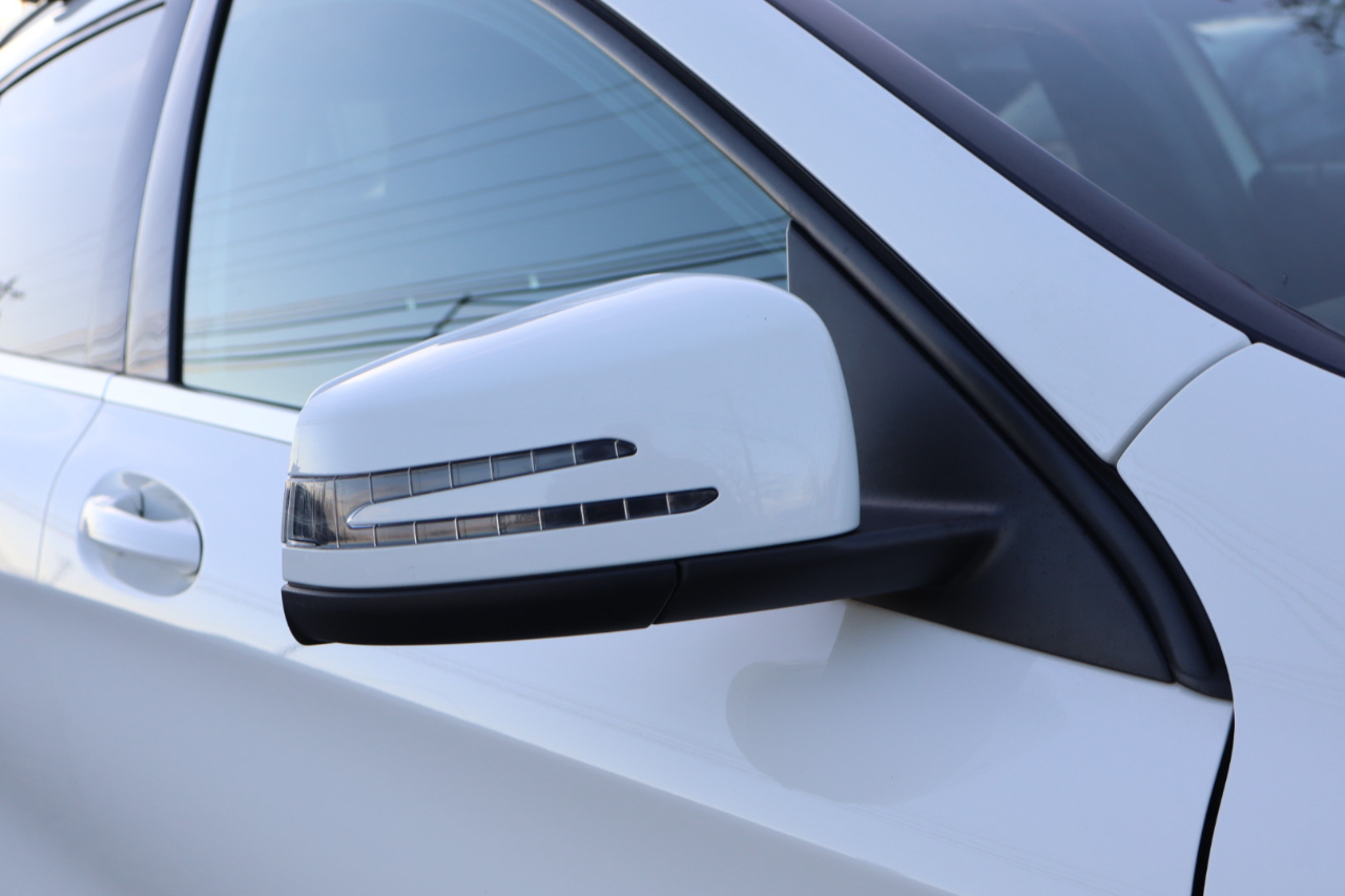 Mercedes-Benz GLA-Class  2015