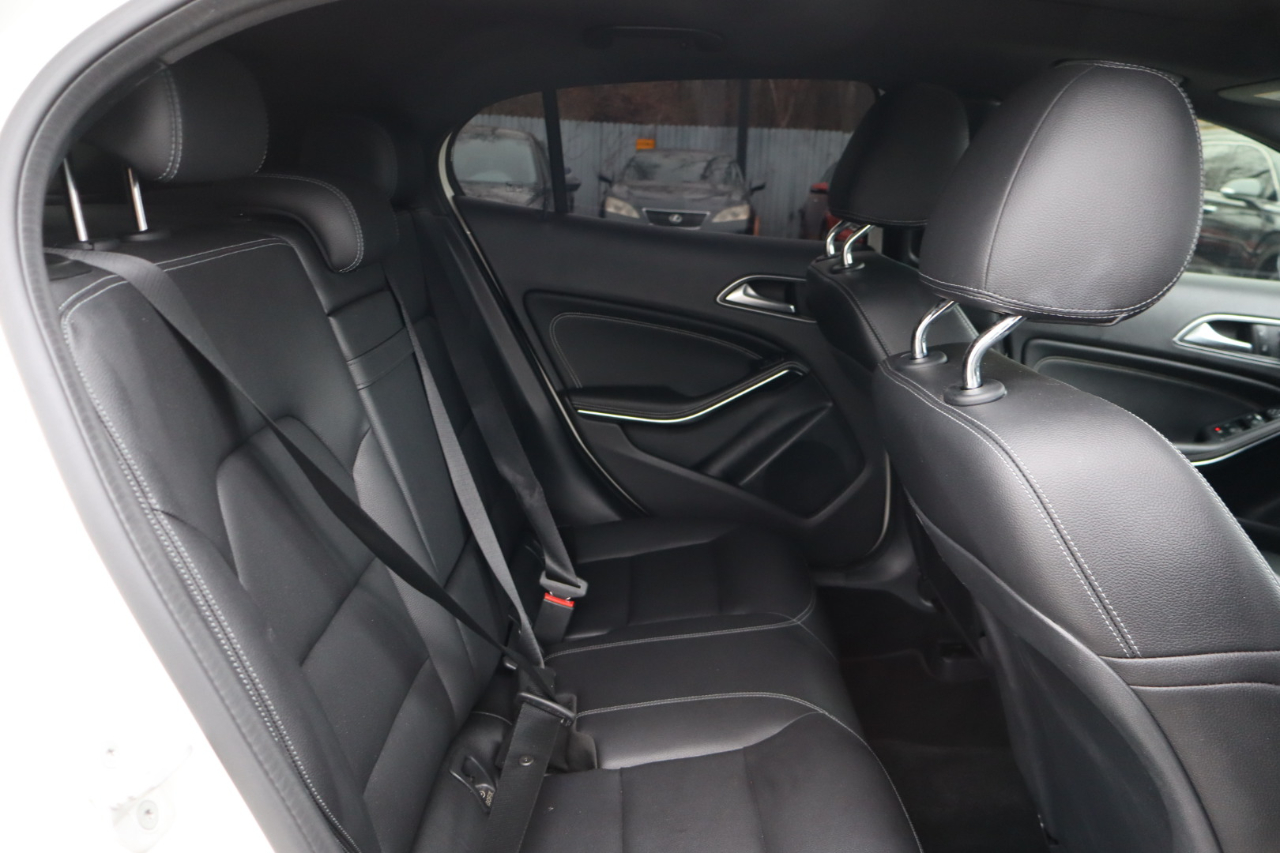 Mercedes-Benz GLA-Class  2018