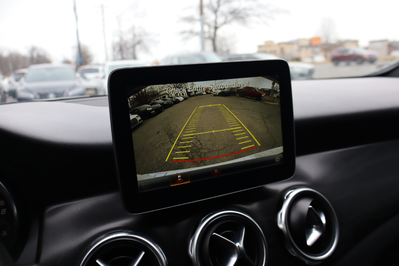 Mercedes-Benz GLA-Class  2018