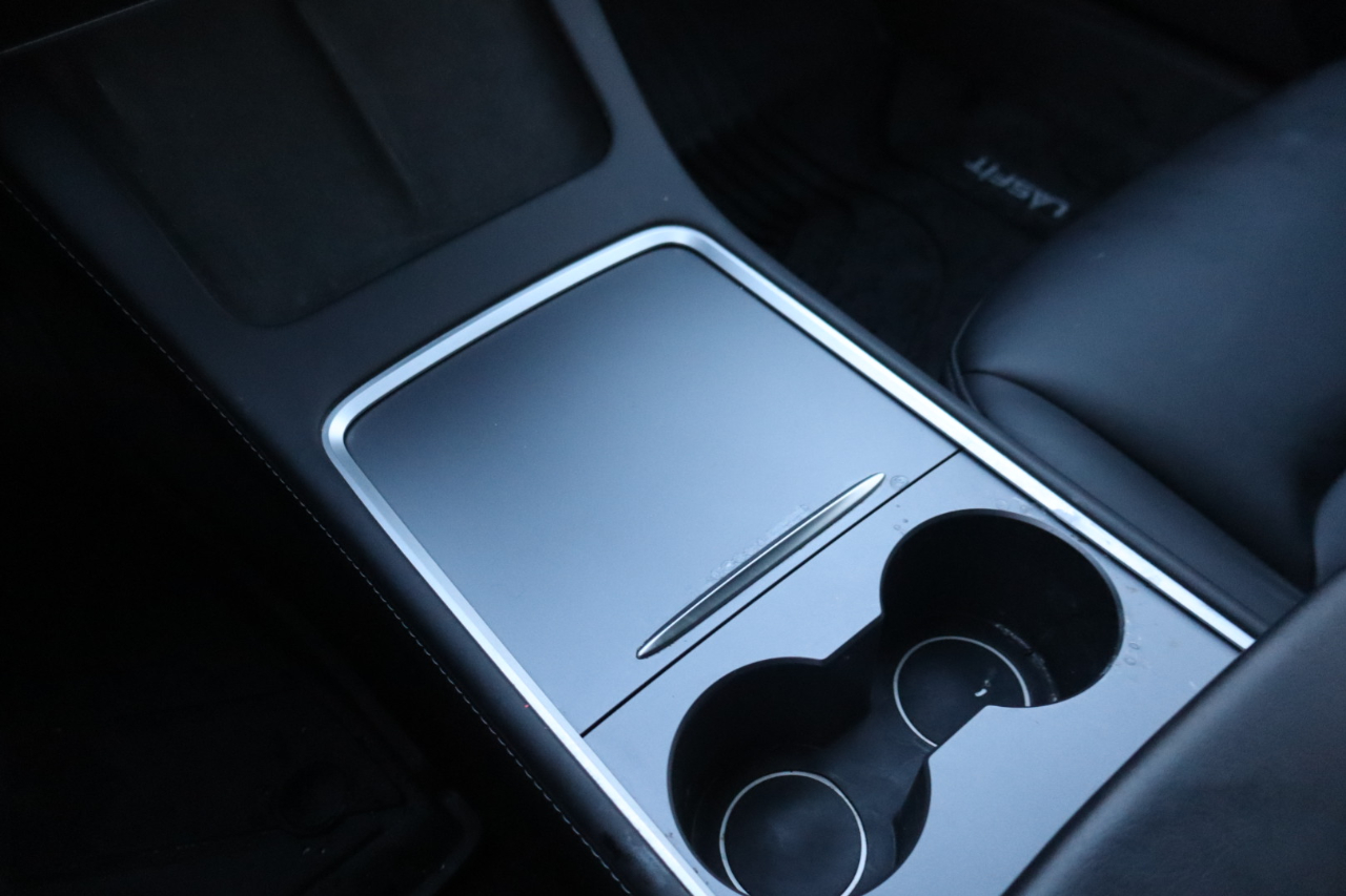 Tesla Model 3 Standard Range RWD 2022