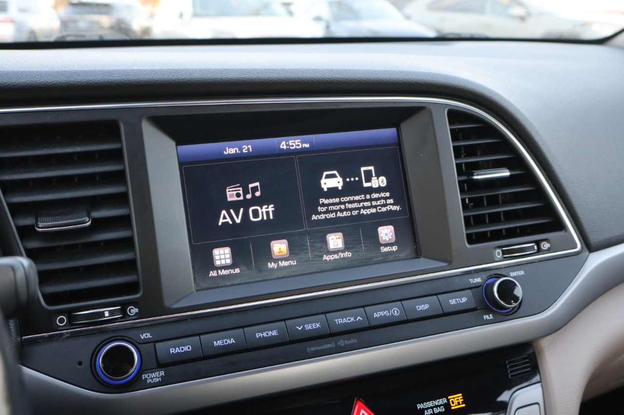 Hyundai Elantra  2018