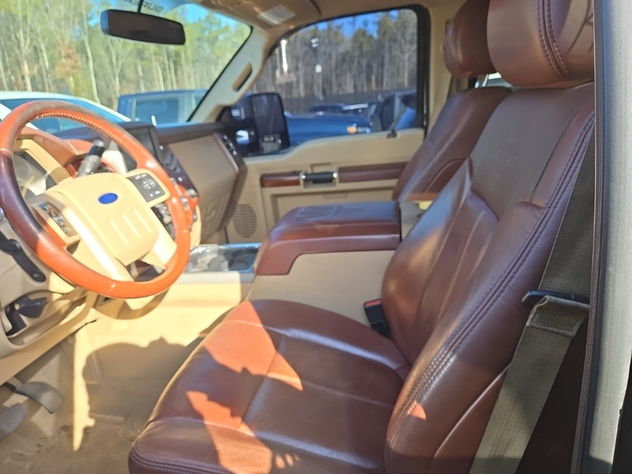 Ford F-350 SD King Ranch Crew Cab 4WD 2014