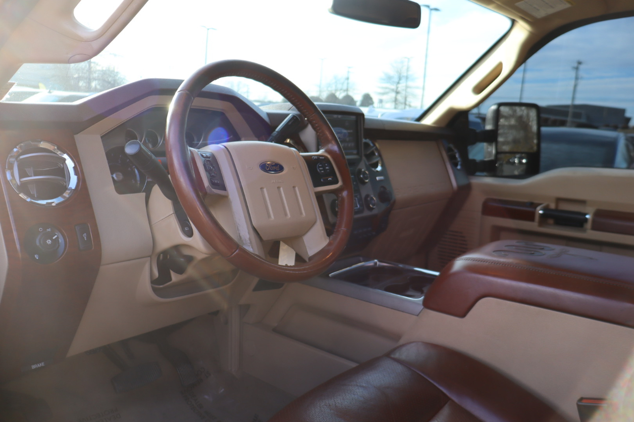 Ford F-350 SD King Ranch Crew Cab 4WD 2014