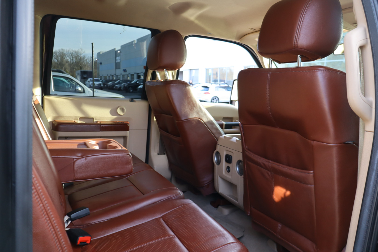 Ford F-350 SD King Ranch Crew Cab 4WD 2014